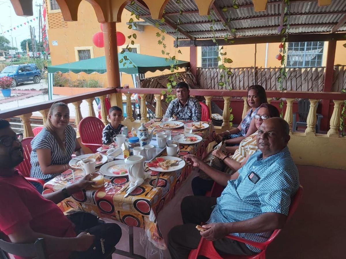 جورج تاون Ms. Holder'S Comfort Villa المظهر الخارجي الصورة
