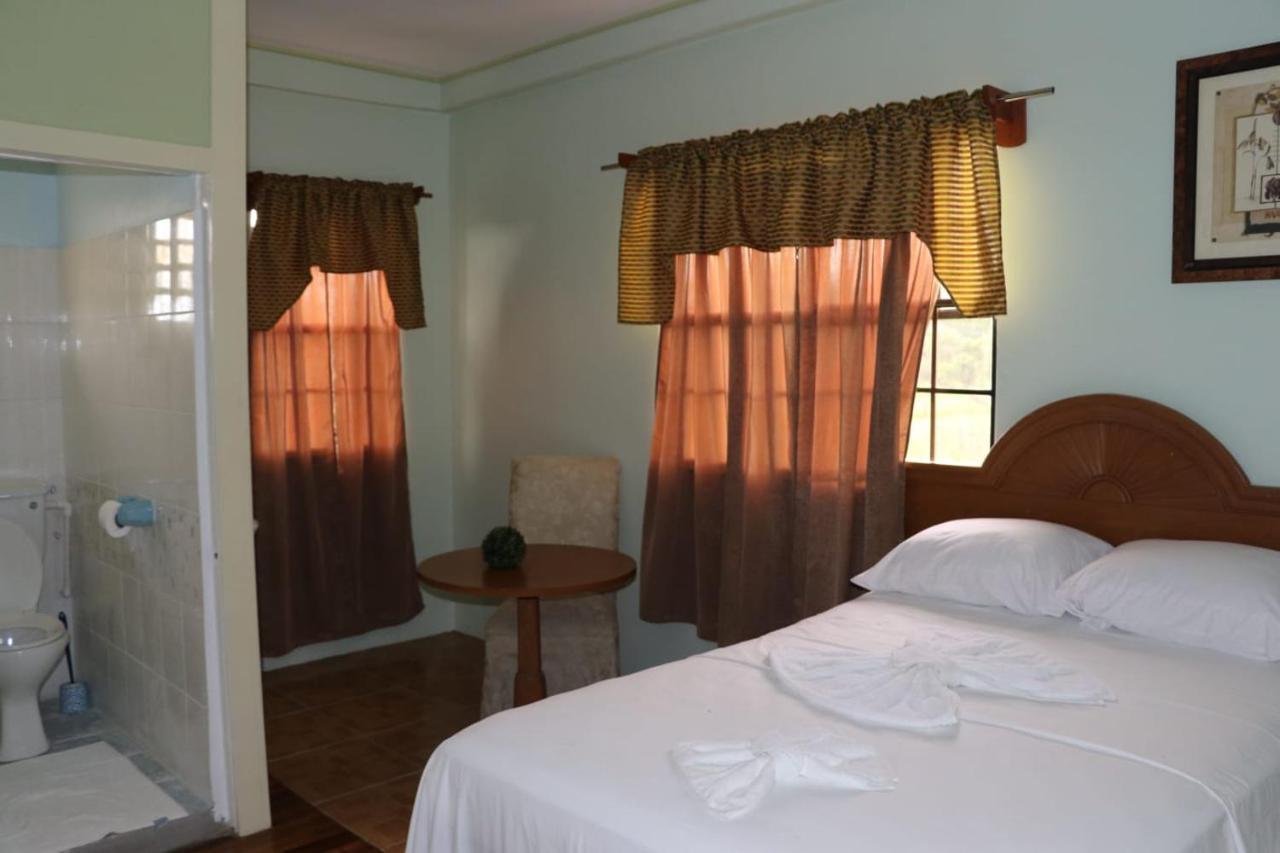 جورج تاون Ms. Holder'S Comfort Villa المظهر الخارجي الصورة