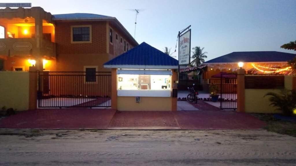 جورج تاون Ms. Holder'S Comfort Villa المظهر الخارجي الصورة